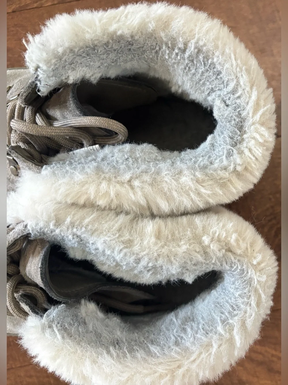 kookaburra by ugg tynlee lace up winter boots for women size 9